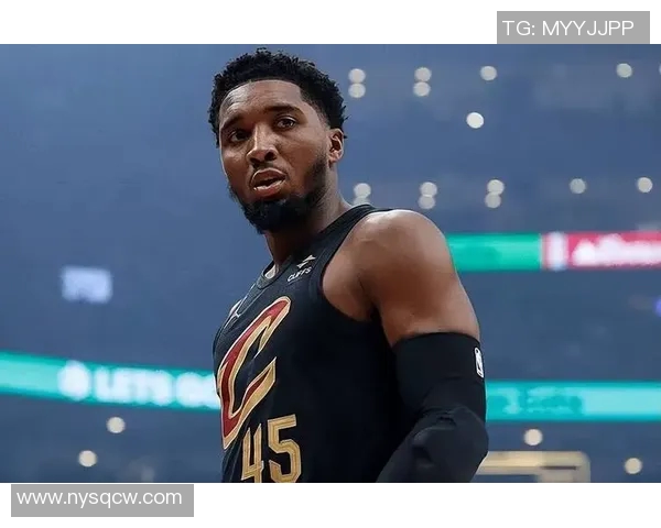 五年进化对比:MVP数据全面提升展现顶级球员实力 五年进化对比:MVP数据全面提升展现顶级球员实力